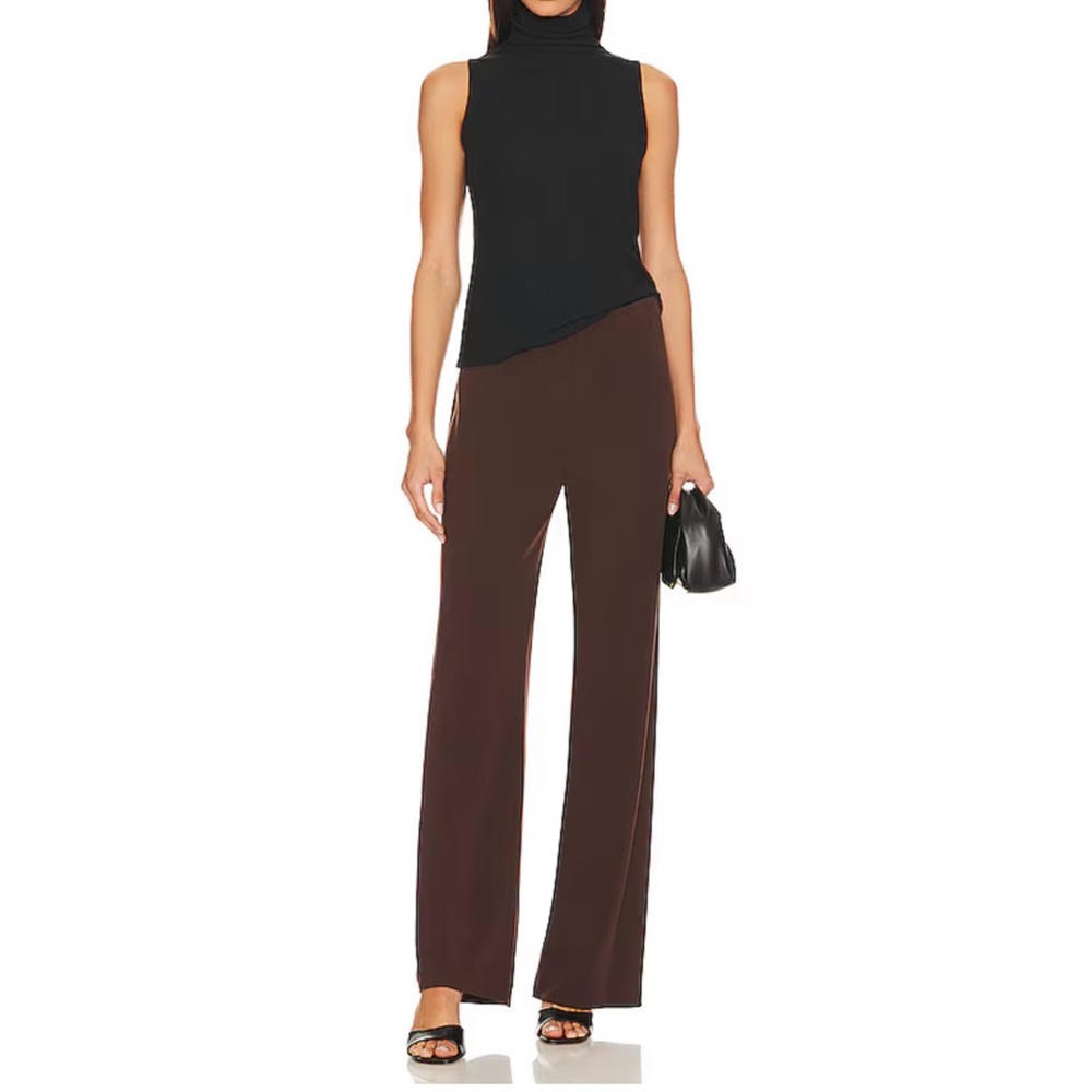 Vince Sleeveless Turtleneck in Black, size XS